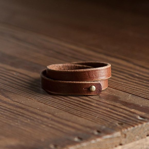 Stash Double Leather Wrist Wrap in Chestnut With Brass Stud Closure NEW UNISEX - Picture 1 of 7